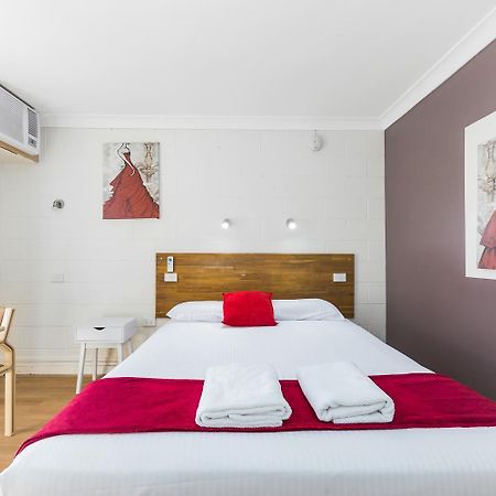 Plainsman Motel Forbes Bagian luar foto