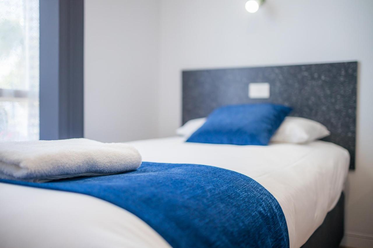 Plainsman Motel Forbes Bagian luar foto